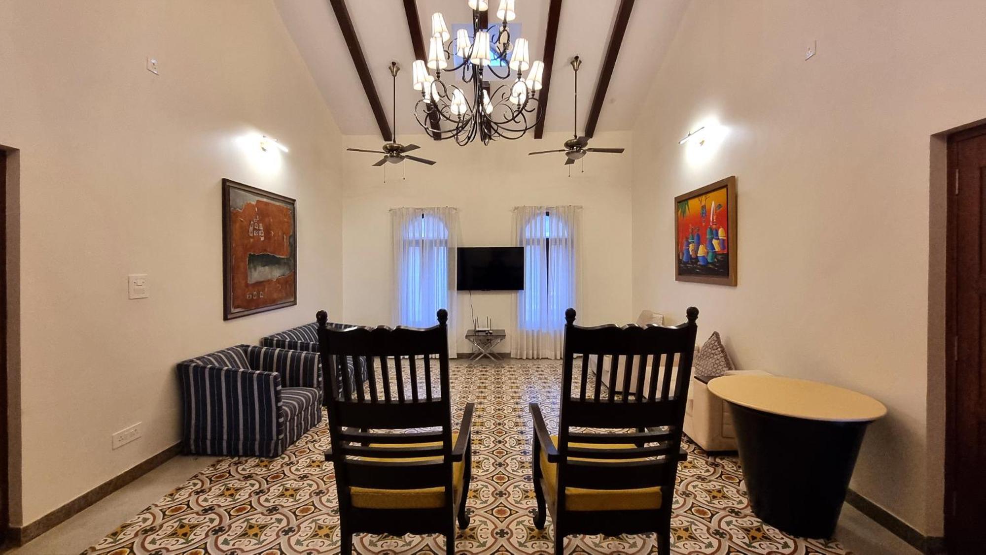 Casa Pallazzo Luxury - 10bhk Private Pool Villa